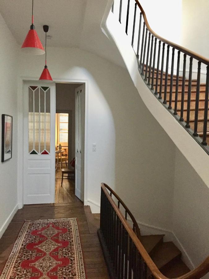 Beautifully Renovated Rooms On Place New York Angouleme Exterior photo
